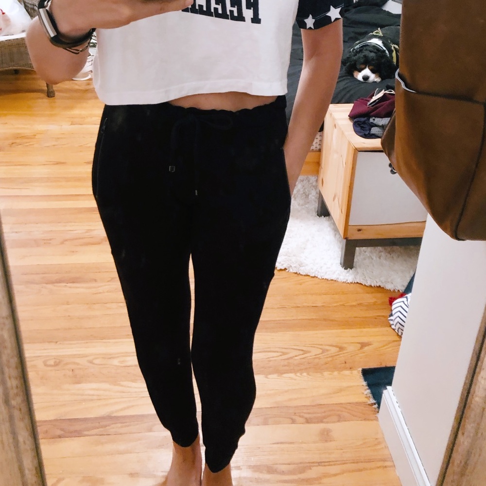 KORAL Black Joggers